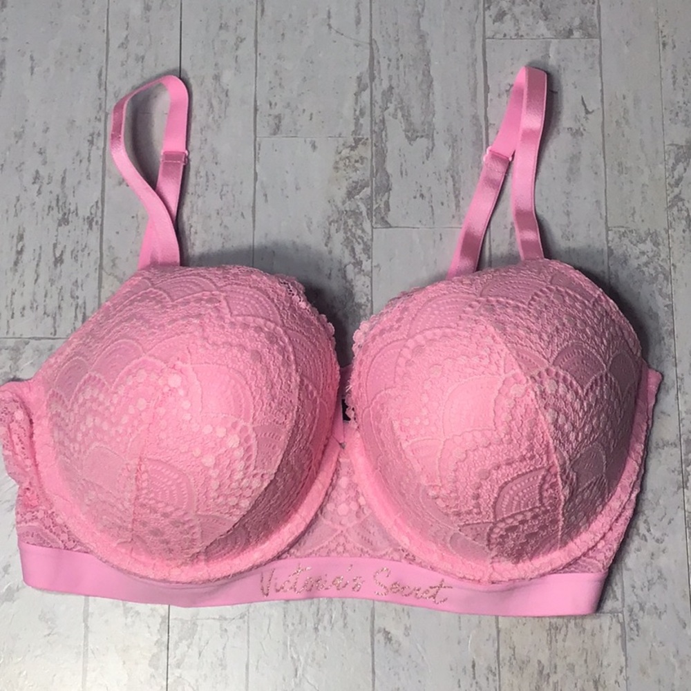 Victoria’s Secret T-Shirt Push UP 38DD